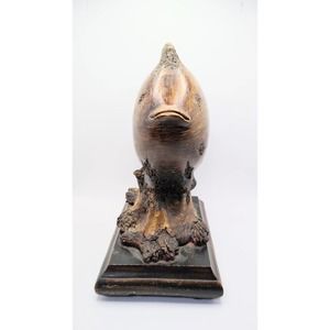 Wood craved pucker fish Sculpture